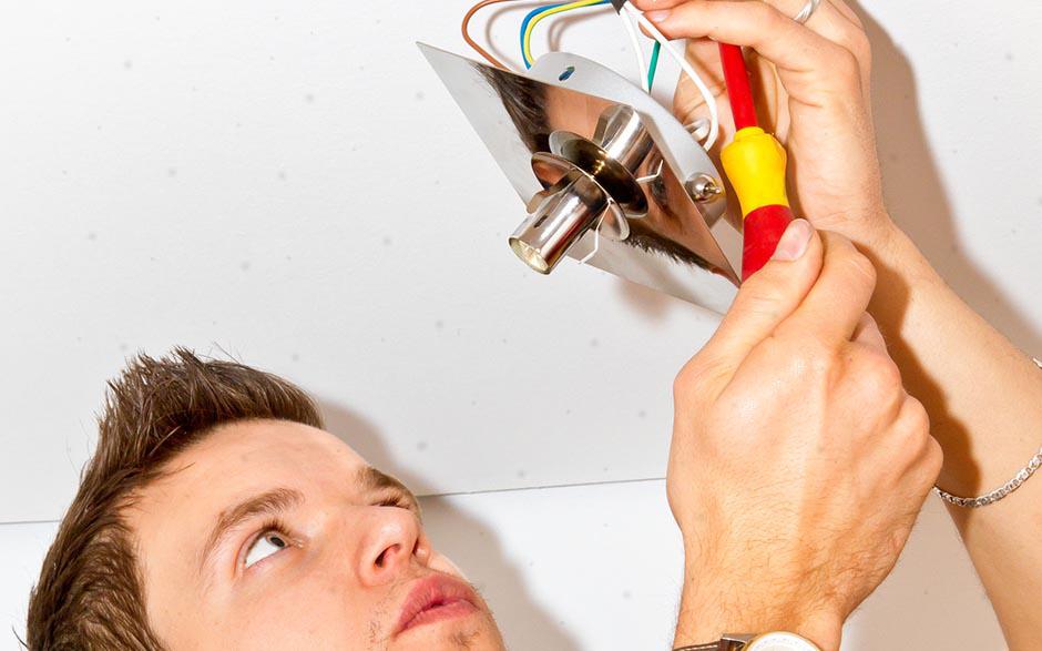 recherche électricien bâtiment Cergy